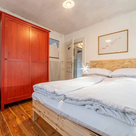 La Casa Dei Botiri רוקה פייטורה